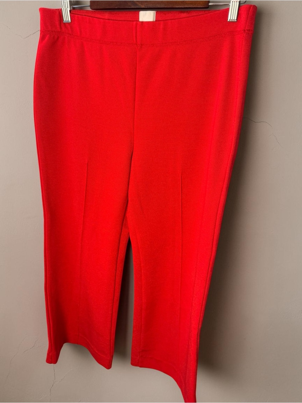 Maeve | Anthropologie | Margot Kick Flare Cropped Pants in Red | Sz L - Picture 4 of 8